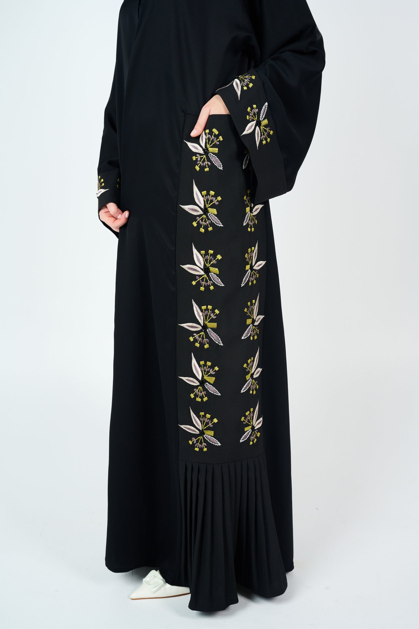 Embroidered Abaya with Pleats