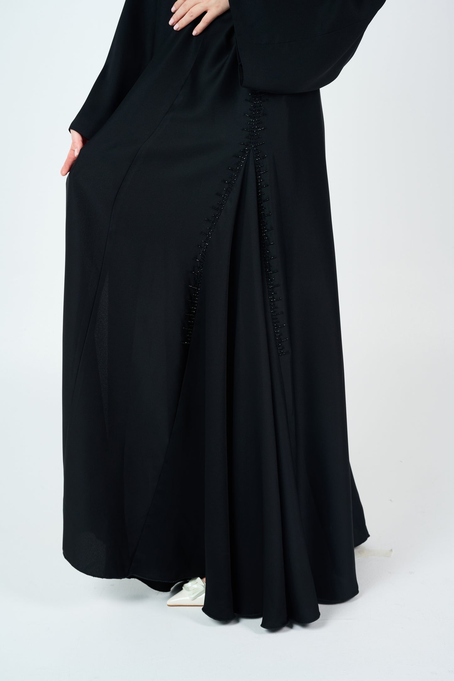 Embroidered Abaya with side Pleats.