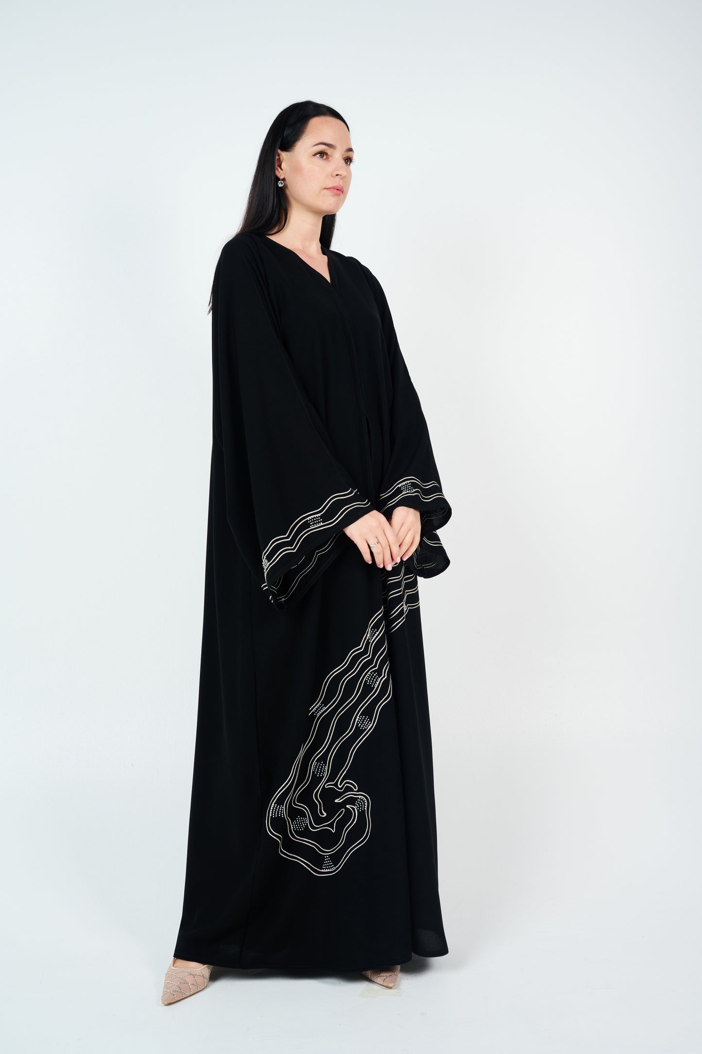 Wave - Embroidered Abaya